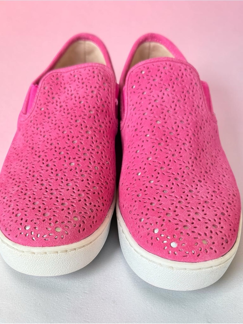 🌸Jack Rogers Ronnie Slip-On Sneakers Raspberry Pink Perforated Suede Size 9🌸